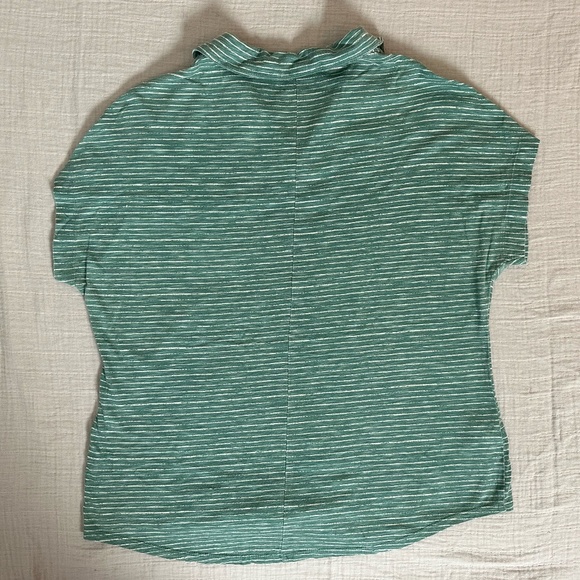 Eddie Bauer Button-up - Picture 4 of 4